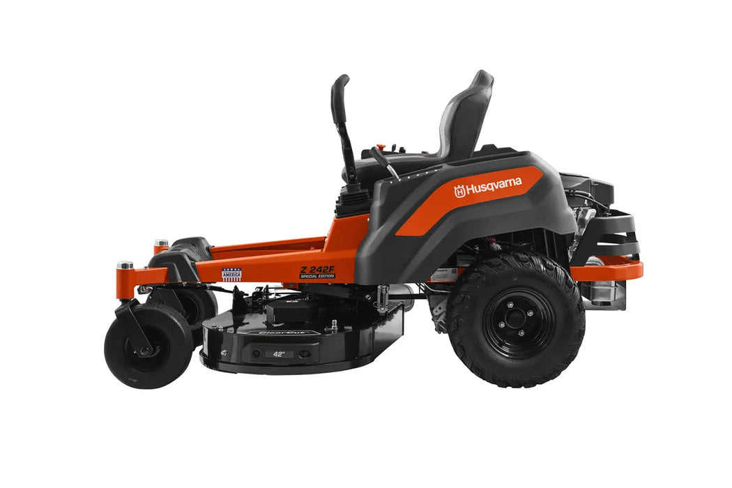 HUSQVARNA 42" DECK & 21.5HP KAWASAKI ENGINE ZERO TURN TRACTOR  (Z242FSE)